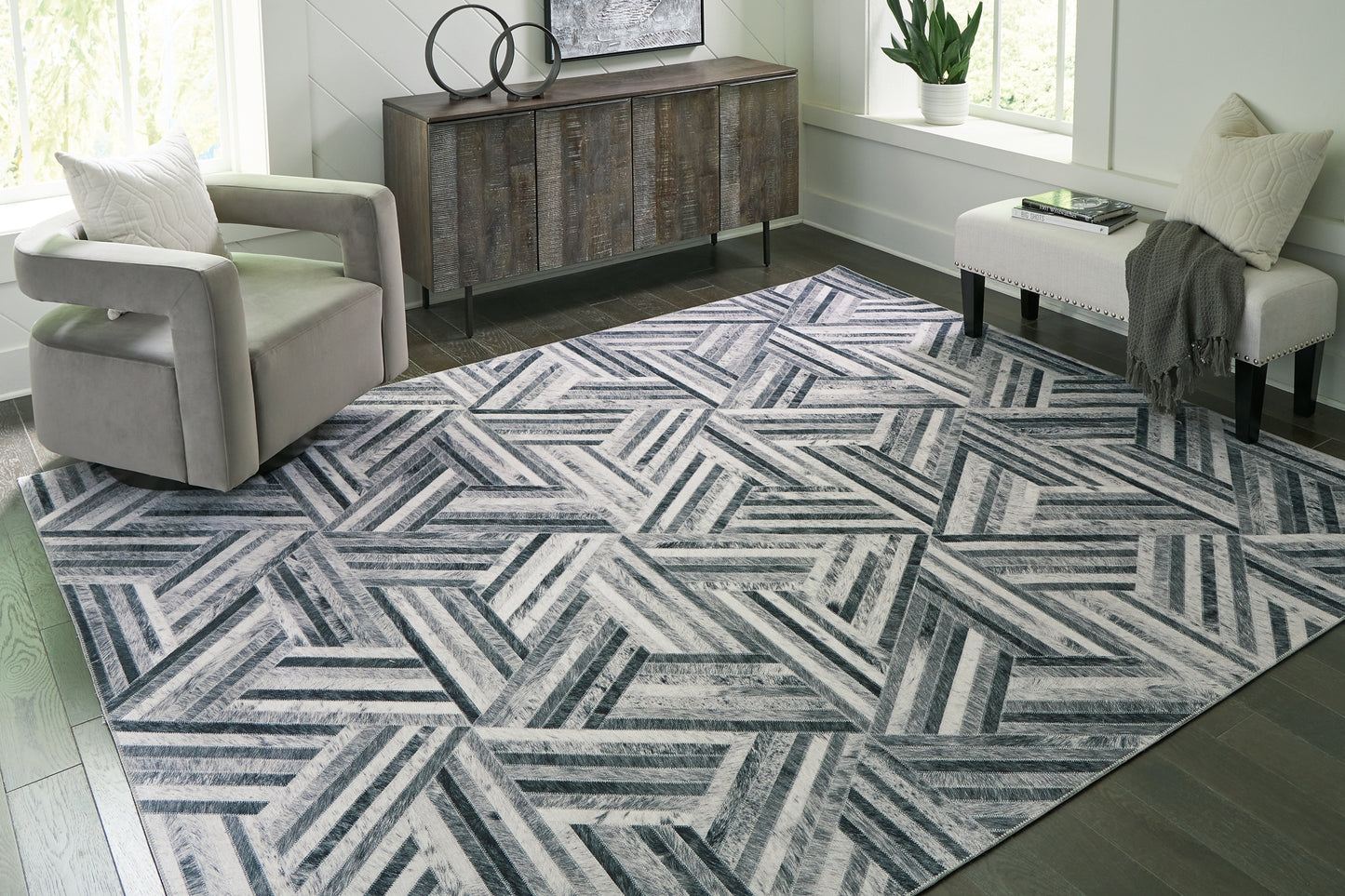 Adalock Medium Rug