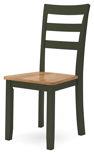 Gesthaven Dining Table and 2 Chairs